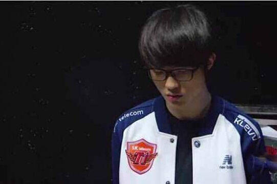 【前瞻】2025LPL春季赛 V5 vs EDG，阵容不稳V5拿什么争？